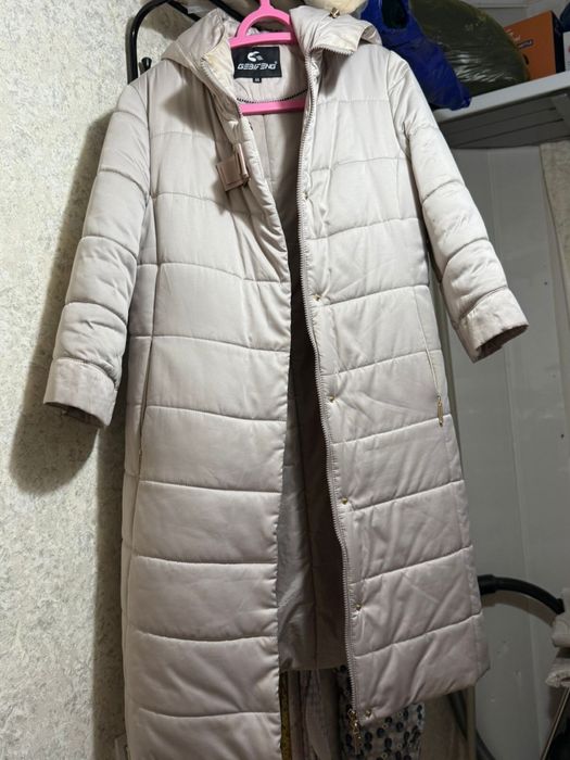 Таза курткалар сатылады 10.000 тнг