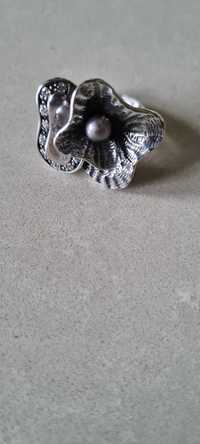 Авторски сребърен пръстен с перла