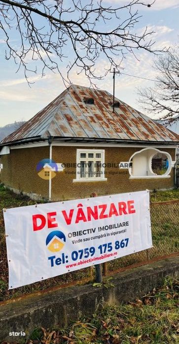 Casa + teren 2447 mp – Comuna Pangarati