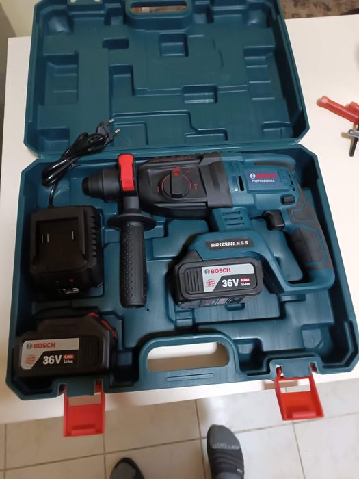 Ciocan Rotopercutor Bosch