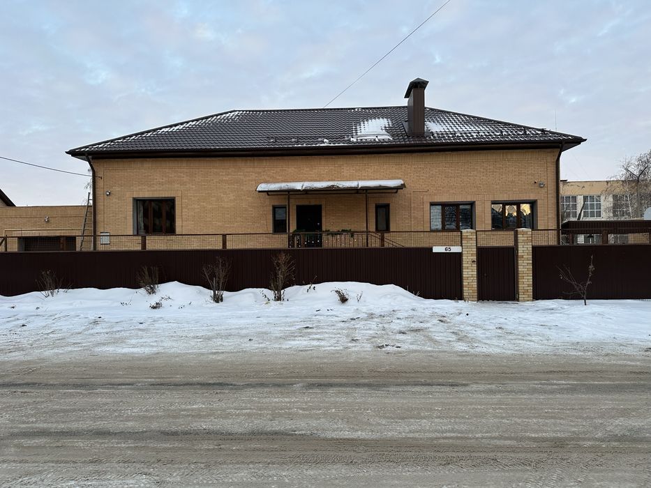 Коттедж  продам, 8 соток