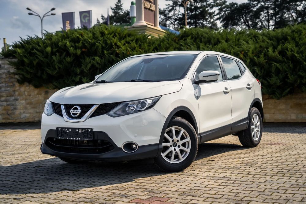 Nissan Qashqai 2014 cutia AUTOMATA Navi Pilot Senzor pacare 146000km Scuane Incalzite