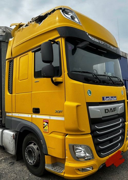 Arad: semiremorca Varios Schmitz 2016, DAF 480, mega, 2018, 650000 km