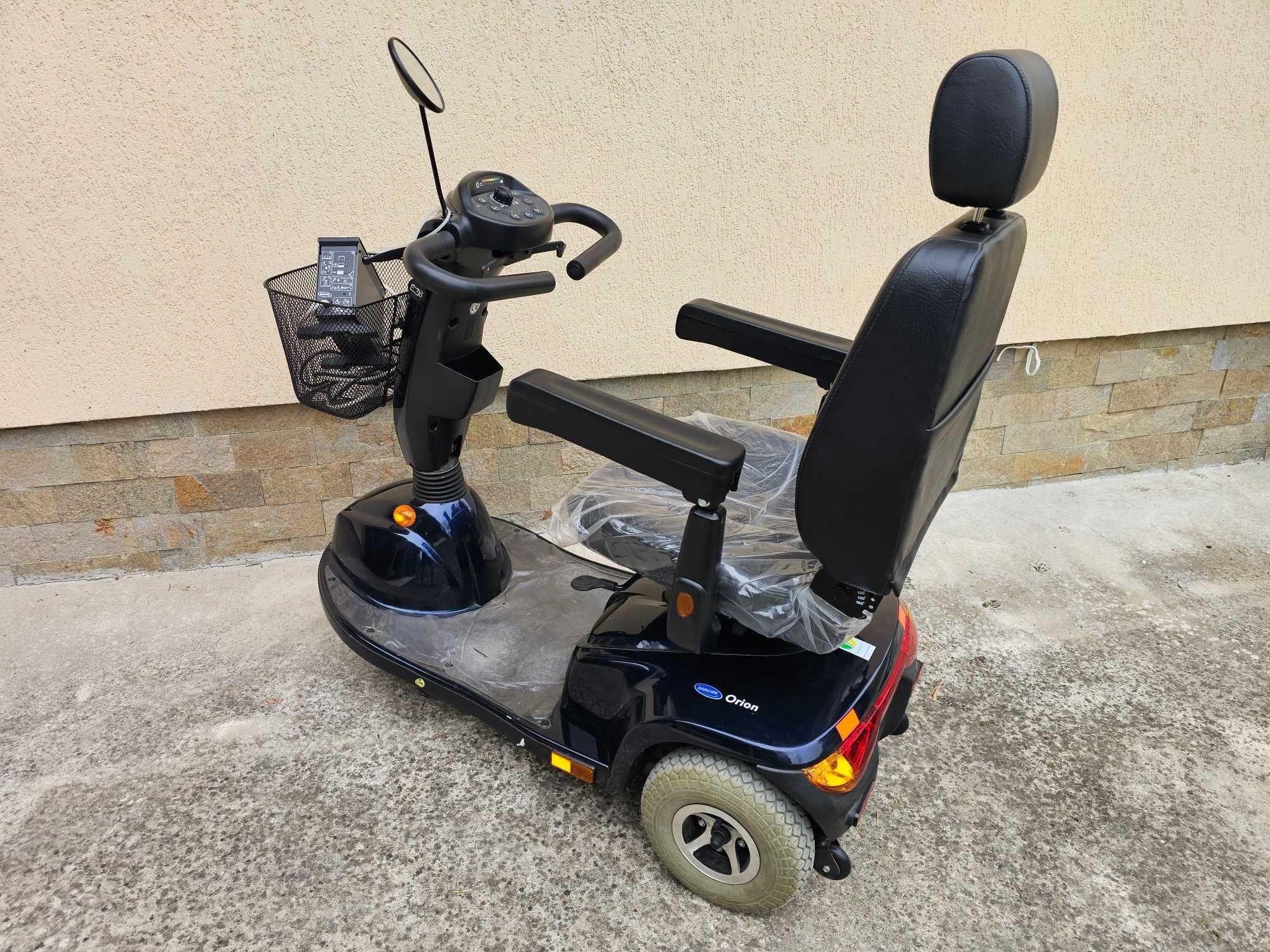 Електрическа инвалидна триколка.Мод INVACARE.