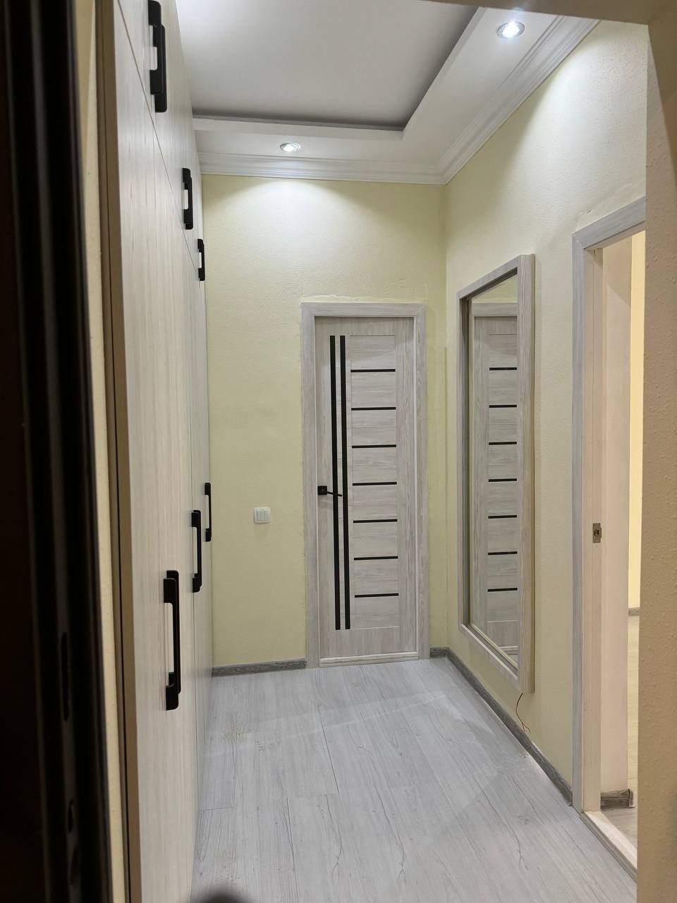 Продаётся квартира Азиа хаус 2 комнатная
