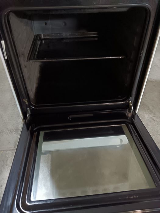 Готварска печка Indesit