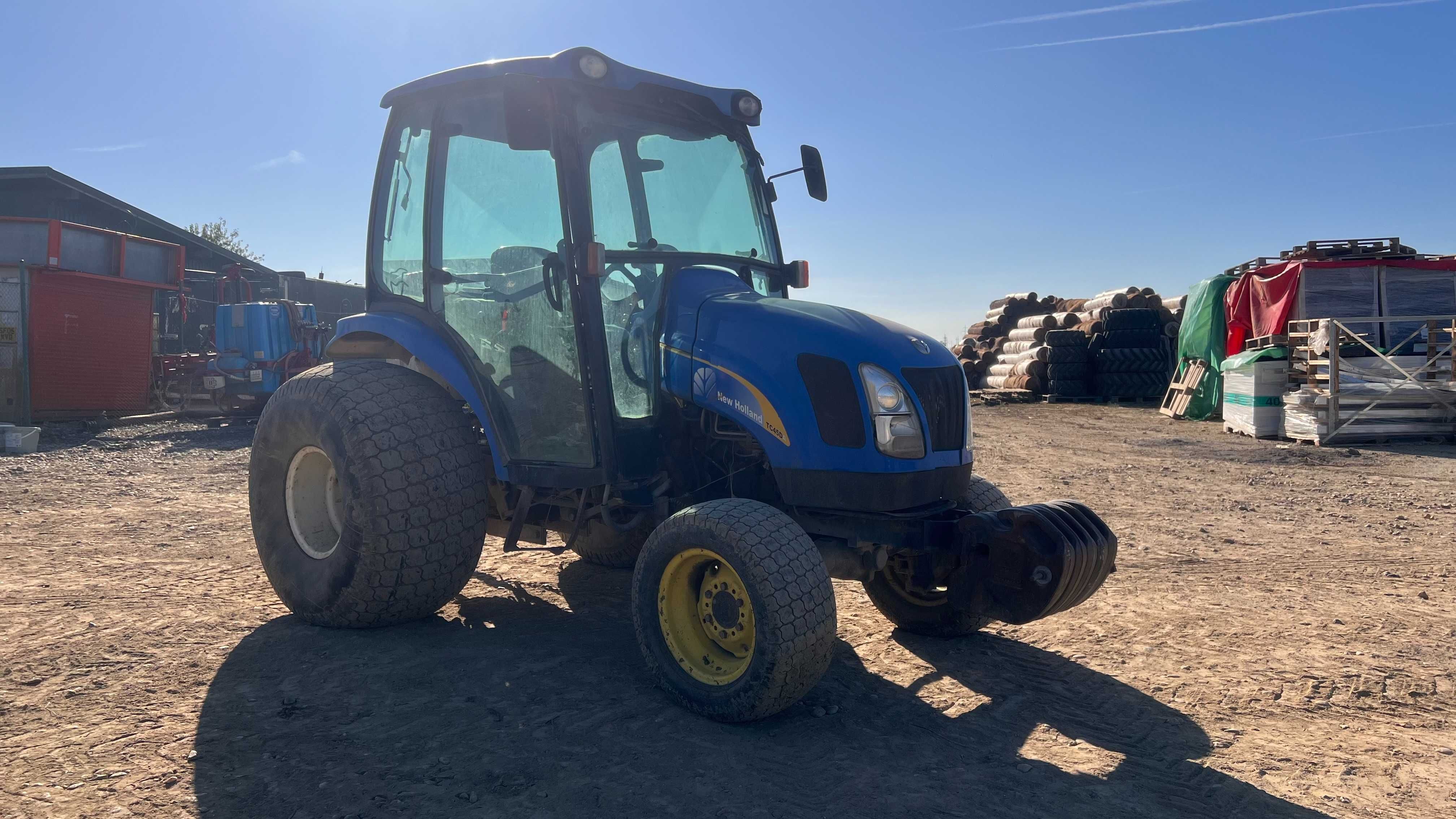 New Holland TC45D