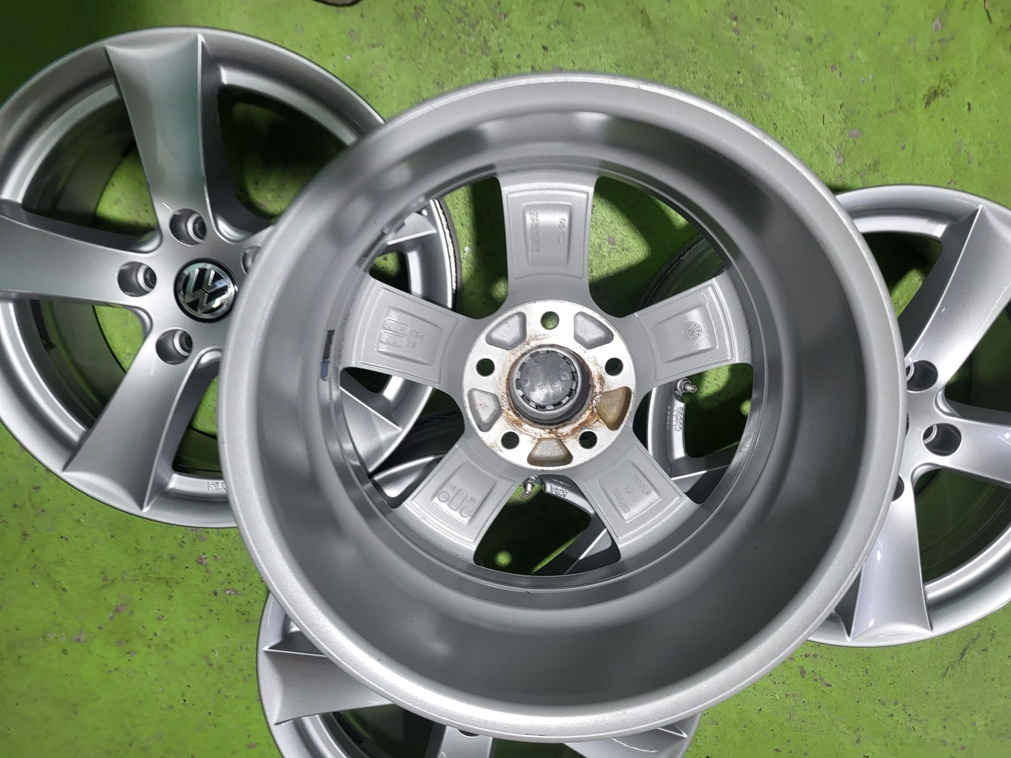 16 5x112 Vw Golf Touran Caddy Skoda 5х112
