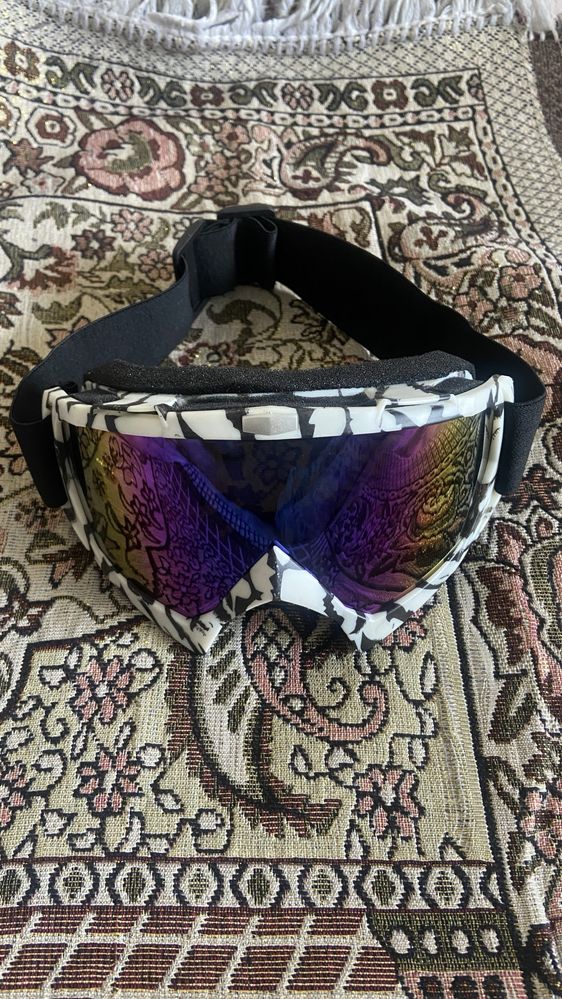 Snowboard glass/ochki