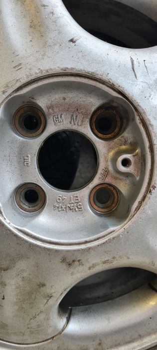 Джанта 14 4х100 опел с нова гума 175 65 14