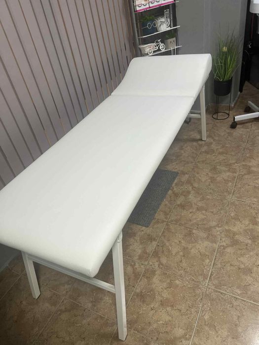 Козметична кушетка