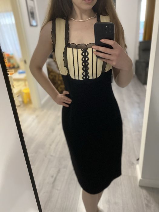 Rochie retro eleganta  M