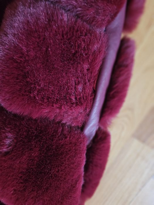 Vesta de blana cu glugă   S ,M , L