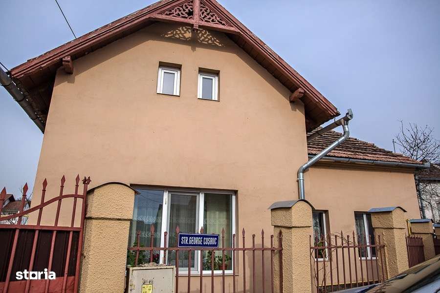 Casa DE VANZARE in Tarnaveni str George Cojbuc