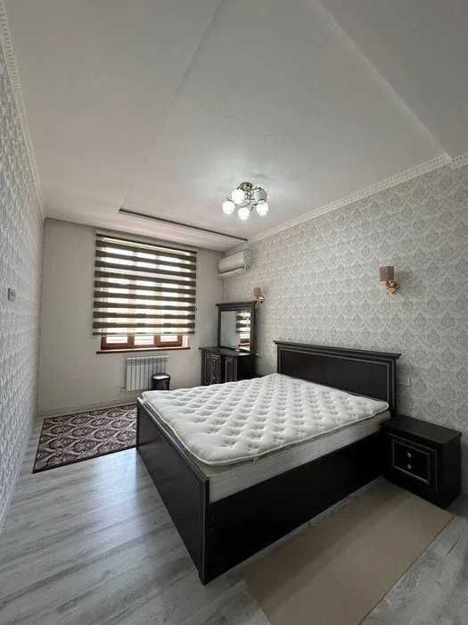 Buyuk Ipak yoli It park yaqnida Bezmakler kvartira bor