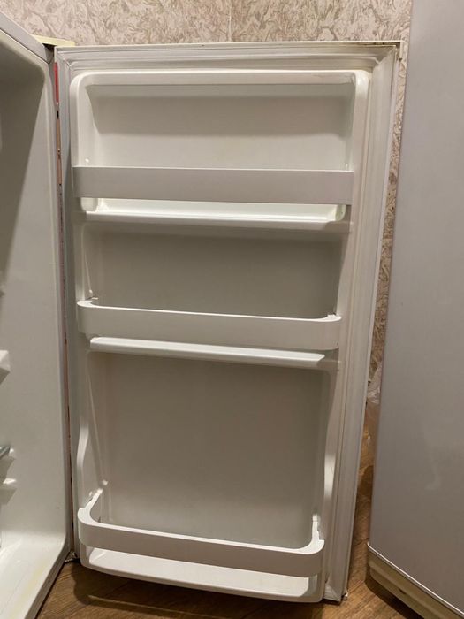 Холодильник Midea