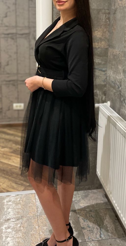 Vand rochie petrecere