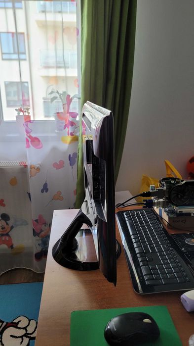 Vand TV si Monitor Full HD Samsung SyncMaster TA550 24 inch