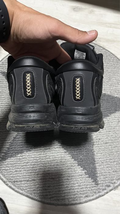 Sneakers adidasi / Li-Ning marimea 40 (gen Balenciaga)