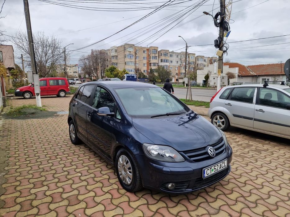 Vând Urgent Volkswagen Golf 5 1.9 tdi