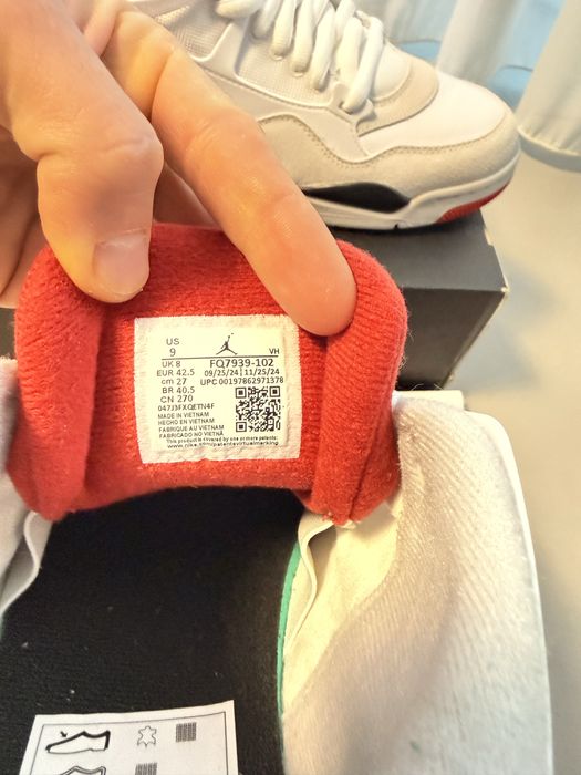 Air Jordan 4 RM Varsity Red