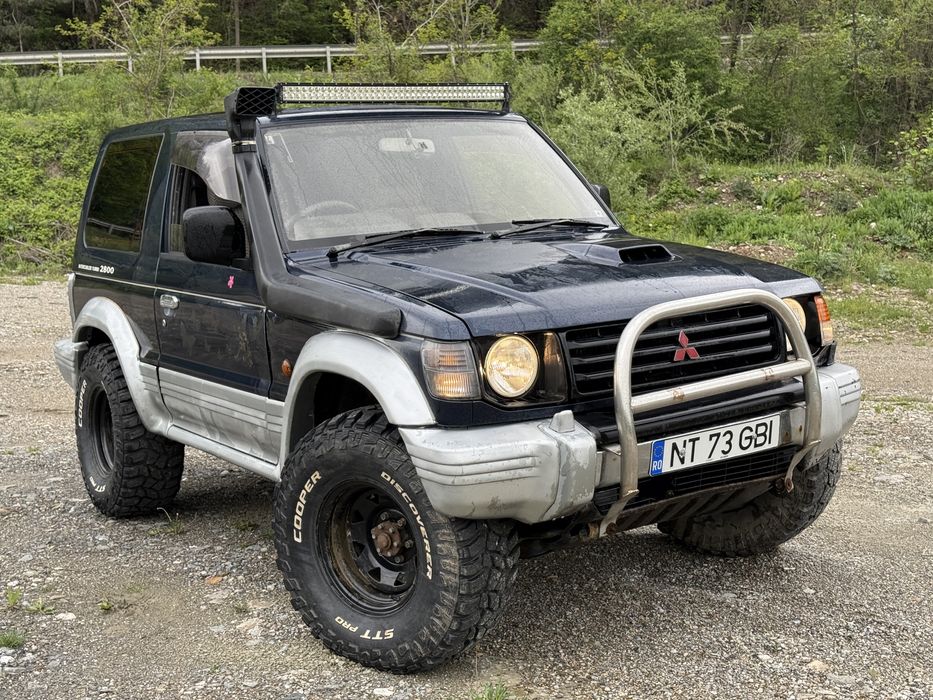 Mitshubishi Pajero 2.8 / blocant / fara rugina