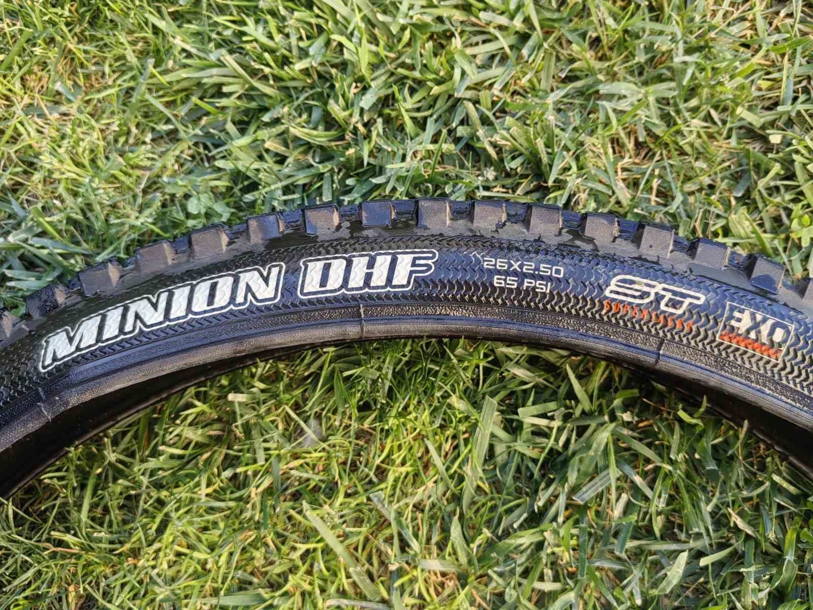 MAXXIS гуми за велосипед
