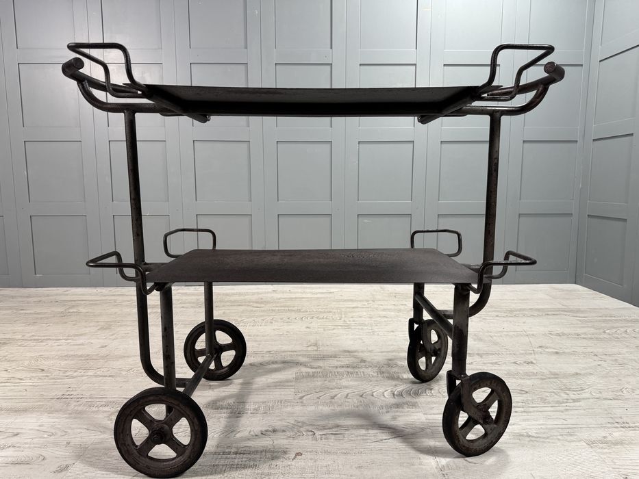 Индустриална - сервизна количка  У011