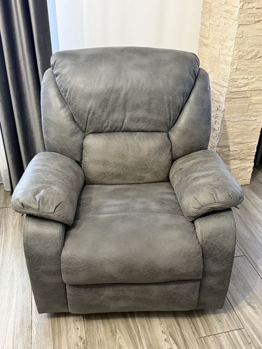 Vand canapea si fotoliu