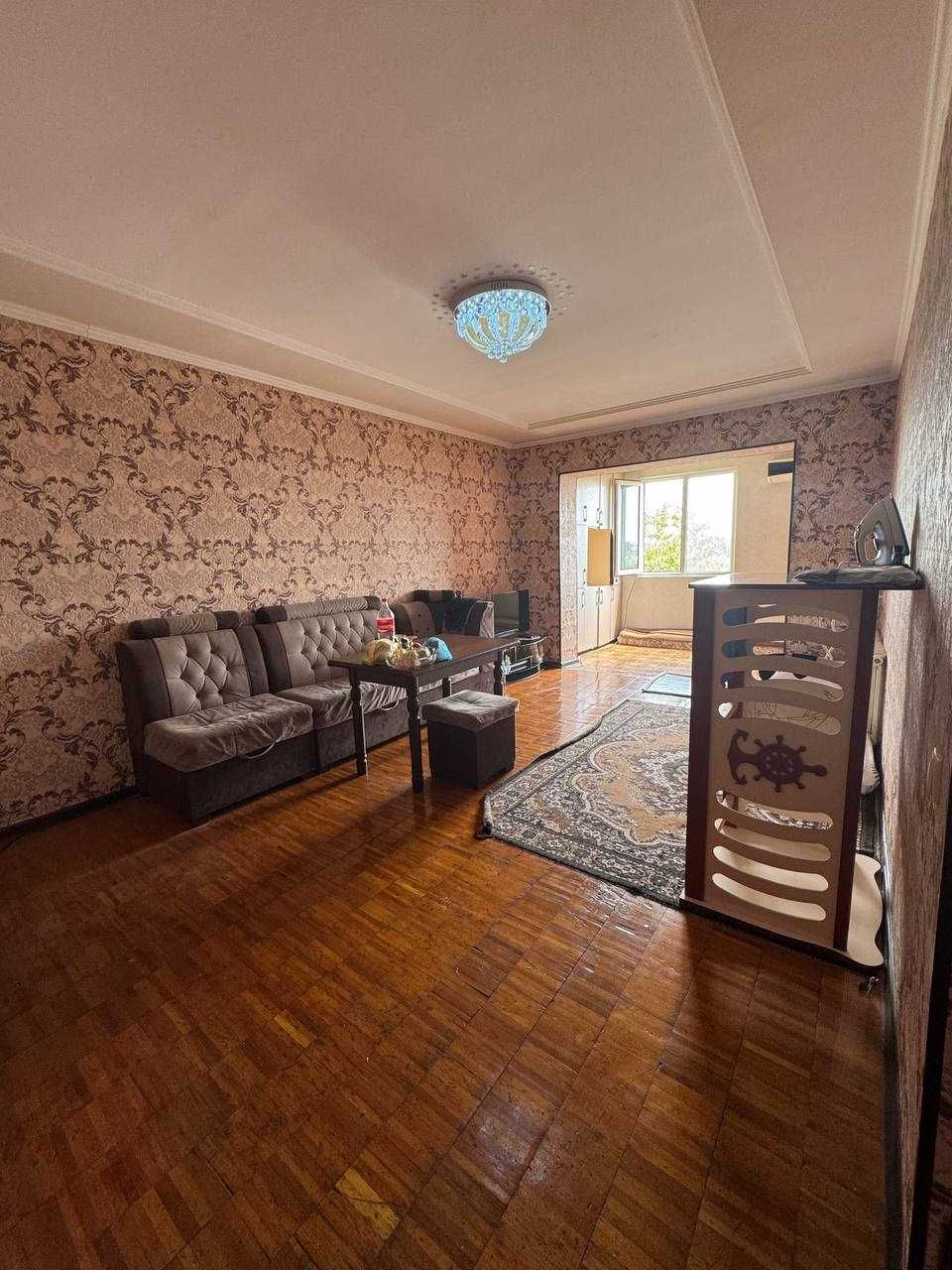 СРОЧНО !! Продается квартира в Яшнабаде 2/4/4 ( 68 кв/м ) Фаргона йоли