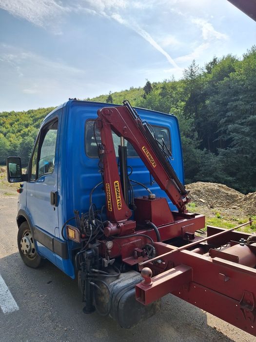 Vând iveco daily basculabil cu macara 35c13