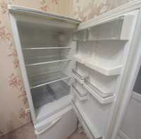 Продам холодильник "Минск" двухкамерный