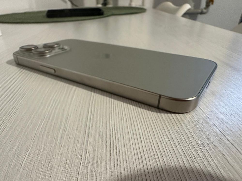 iPhone 15 Pro Max 512GB Natural Titanium
