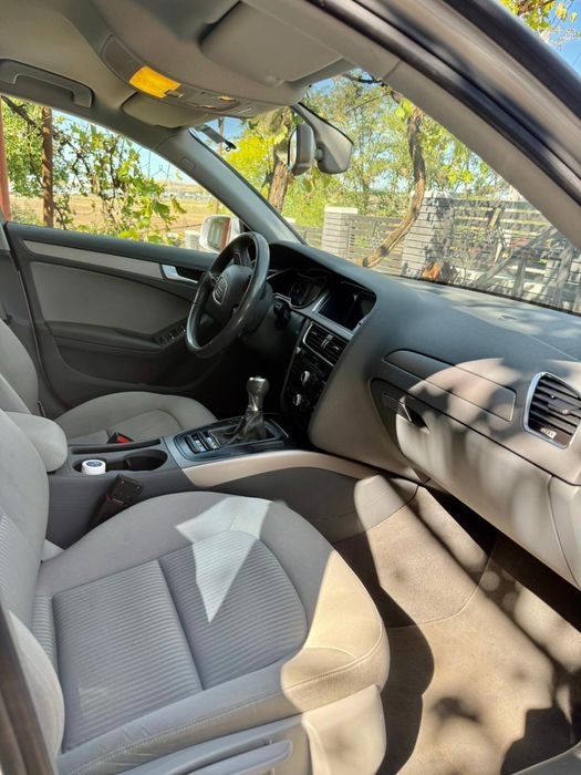 Audi A4, 2.0 TDI, 2012