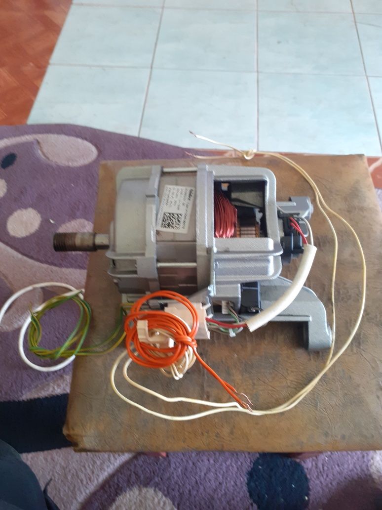 Motor 220V-240V,50hz