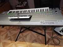 Vând orgă Yamaha trios 3