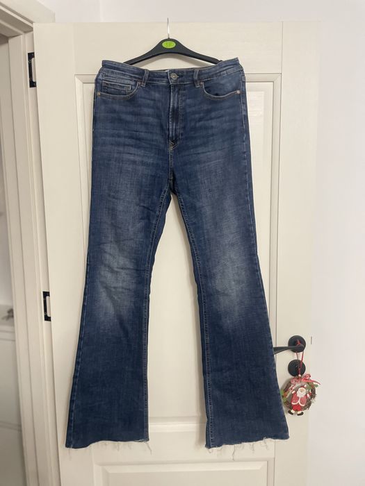 Jeans stradivarius D74 bootcut
