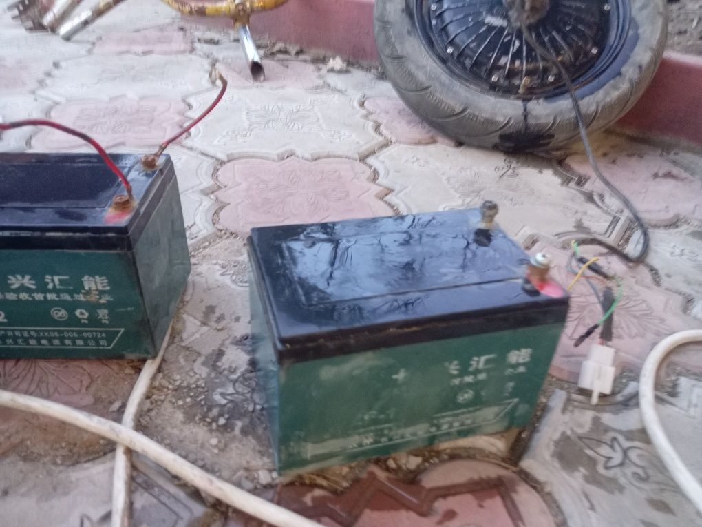 Продам аккумуляторы на ск8  новые рабочие
