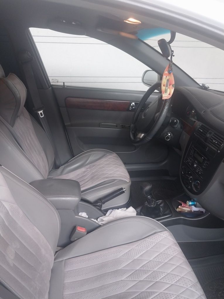 Lacetti 1.8 motor, 2013, probeg 172 303, mexanika
