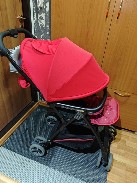 Коляска прогулочная  joie