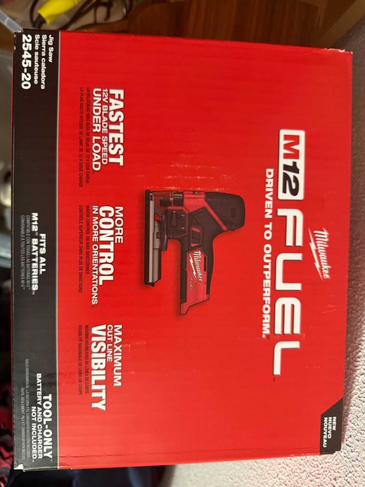 Milwaukee 2545-20 fierastrau pendular FJS - functioneaza cu acumulator