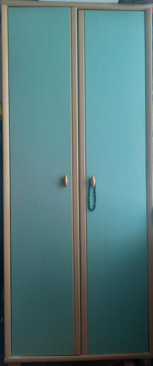Распродажа: Шкафы 4 и 2×дверный для одежды