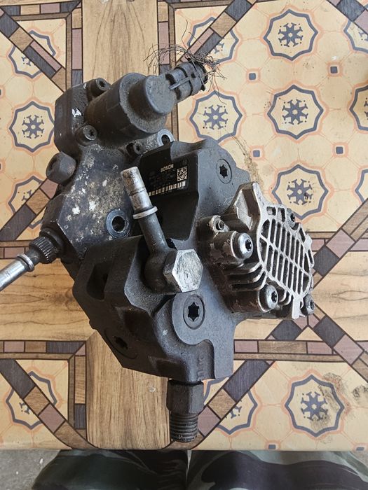 Pompa inalta Renault Laguna 2 3 Megane Scenic Trafic 2.0 dci M9R Espac