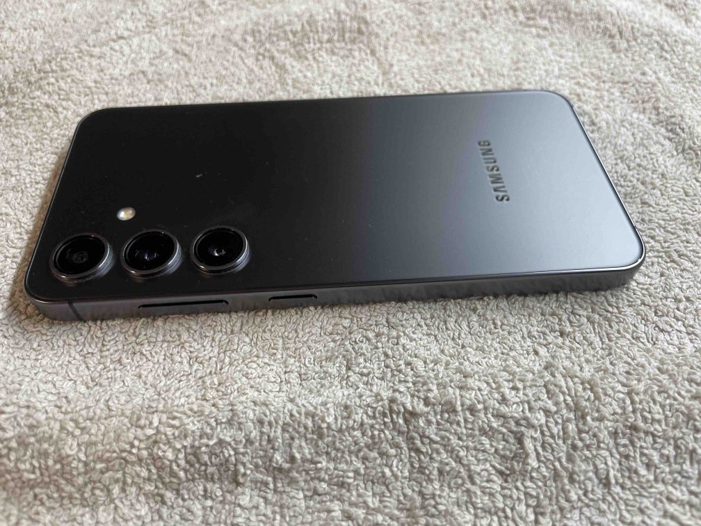 НОВ-Samsung S24-256Gb
