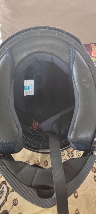 Мото шлем в отличном состоянии!