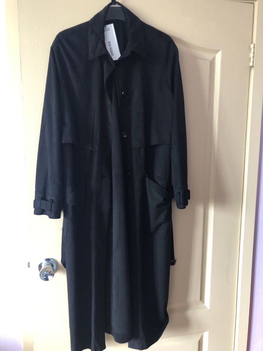 манто на марката Zara