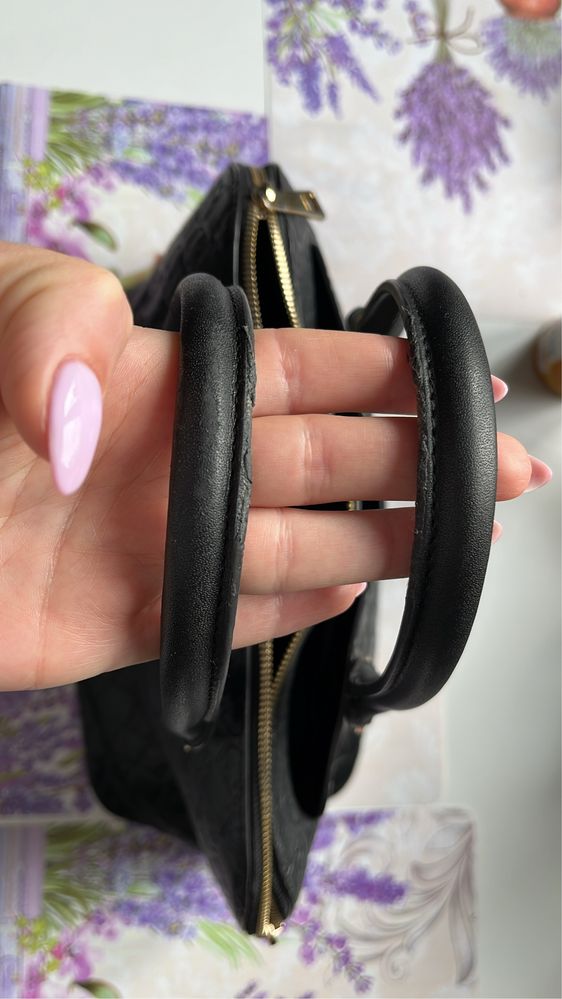 Furla чанта от естествена кожа