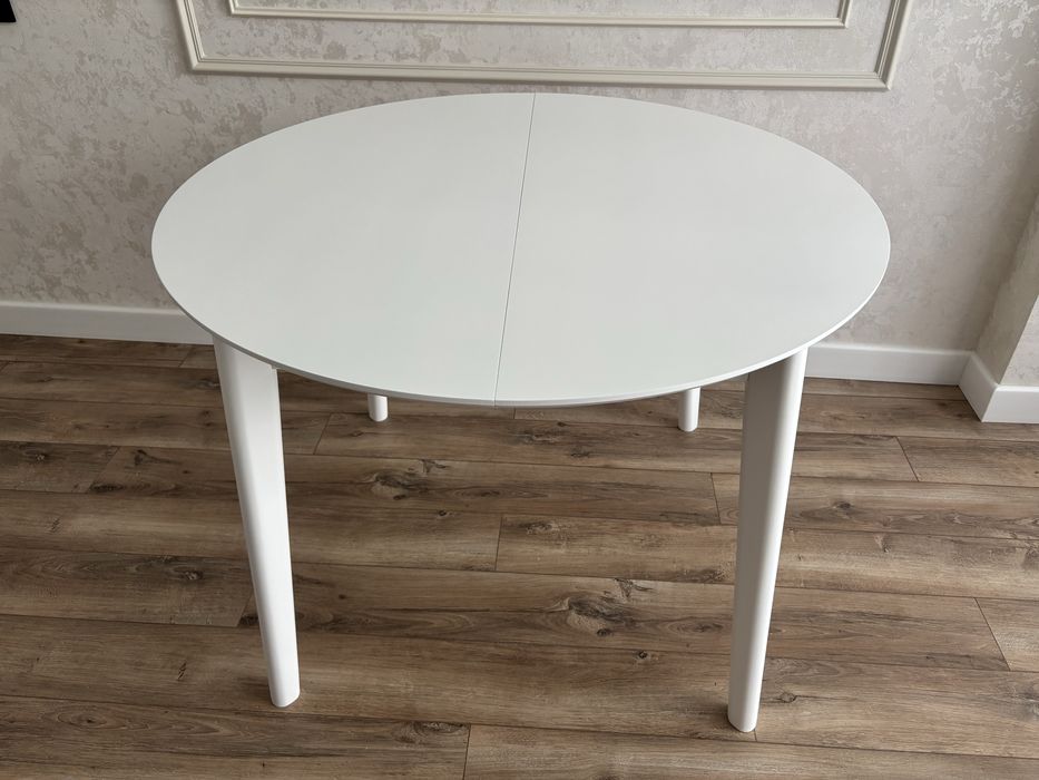 Стол раздвижной продаем