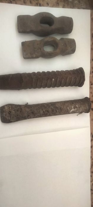 Продам срочно,молотки Зубила