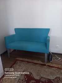 Продаю диван для офиса
